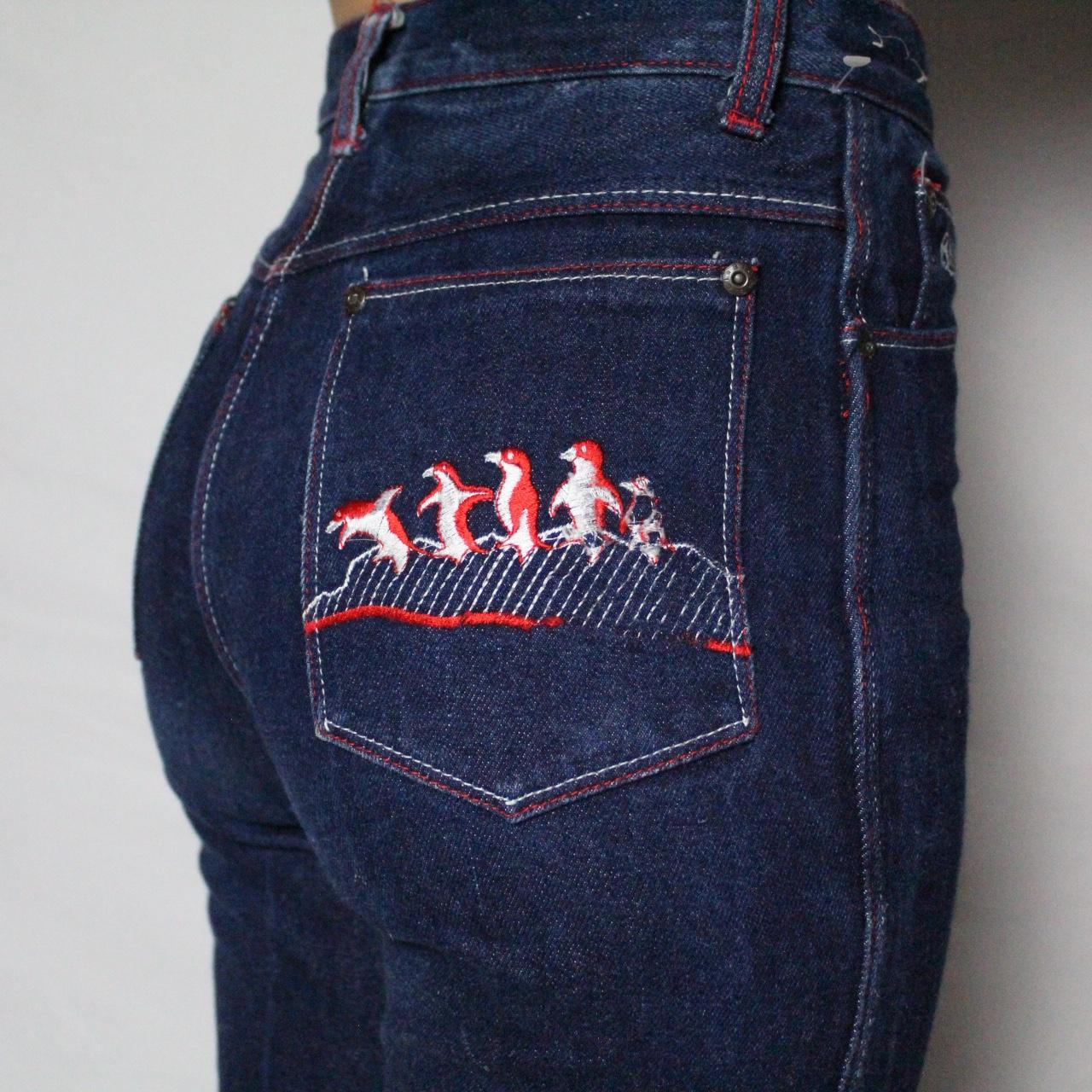 The cutest 80’s denim jeans Adorable penguins... - Depop