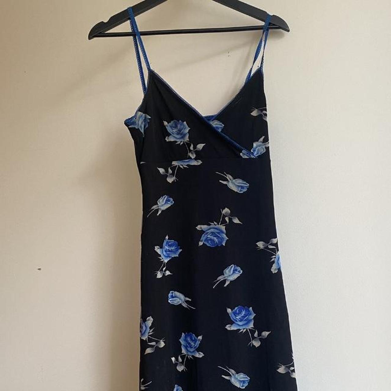 Vintage electric blue flower dress. Fits an 8-12... - Depop