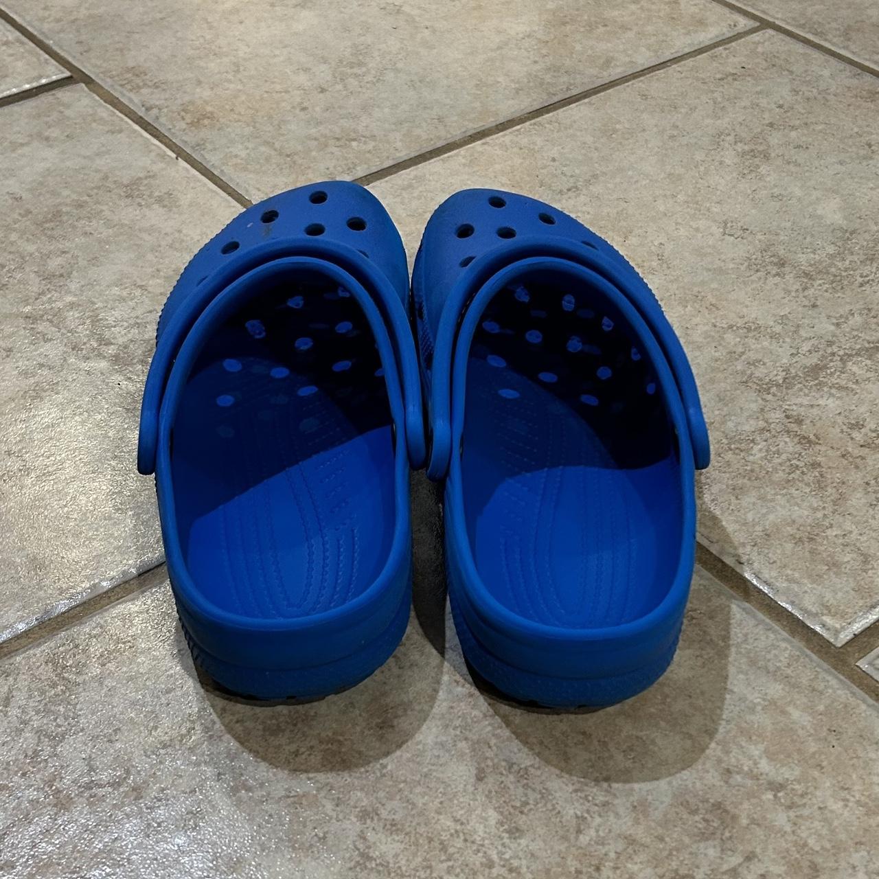 Crocs Men's Blue Clogs (3)