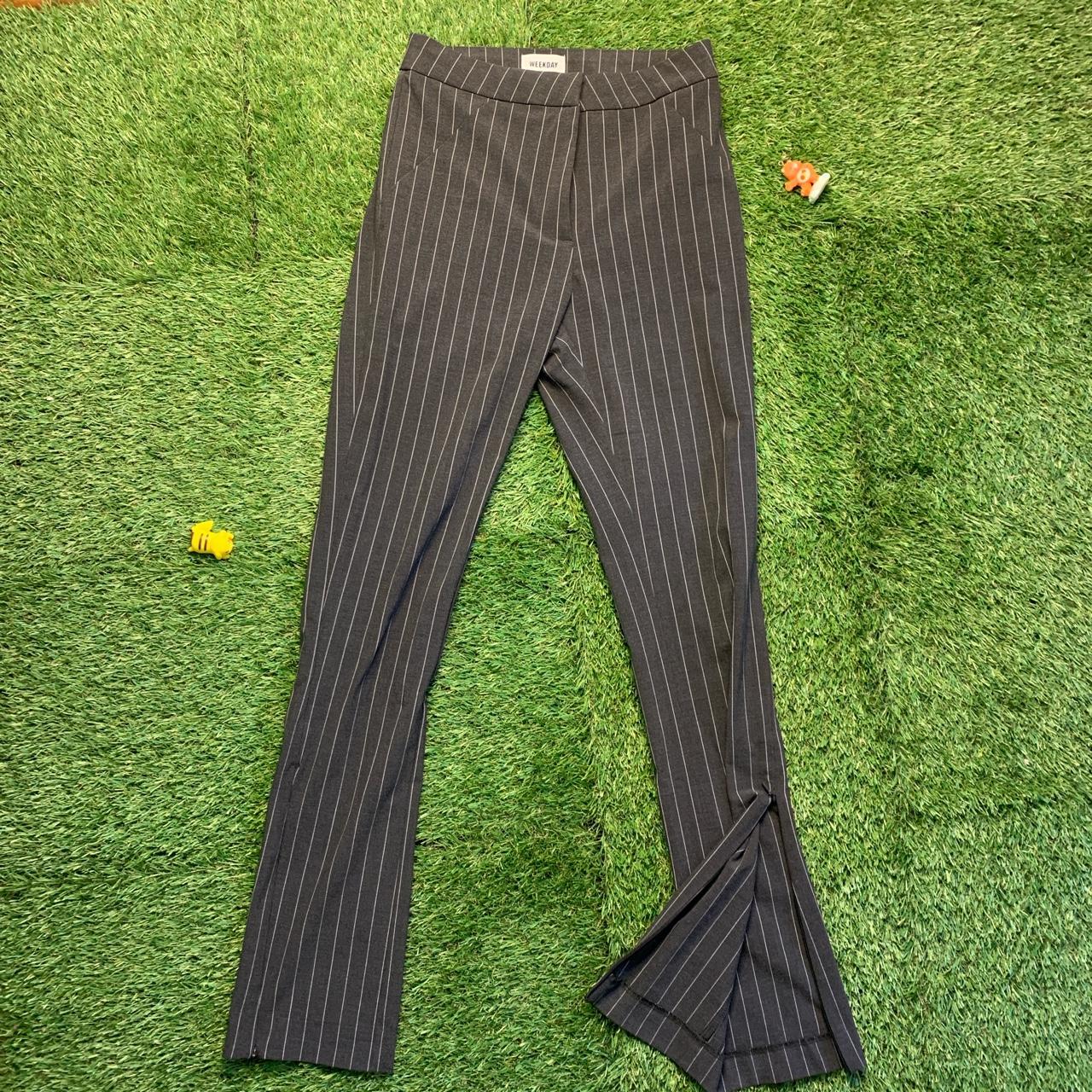 Weekday Ken Trousers / Tracksuit Pants, Men's Fashion, Bottoms, Trousers on  Carousell