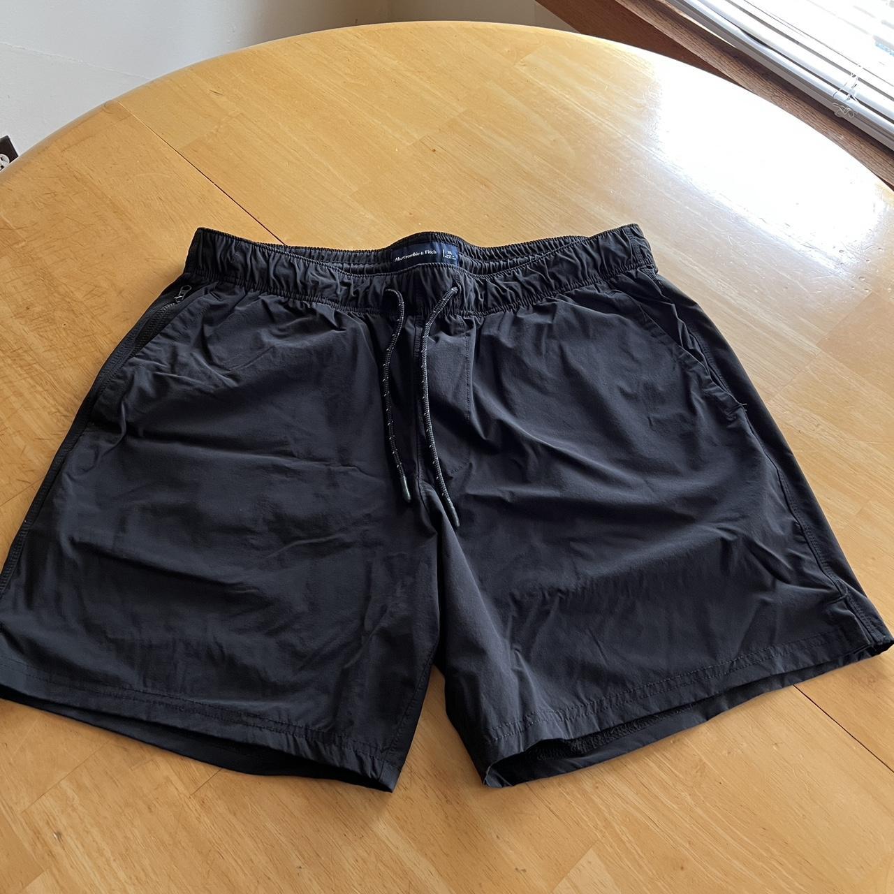 Abercrombie & Fitch Men's Black Shorts | Depop