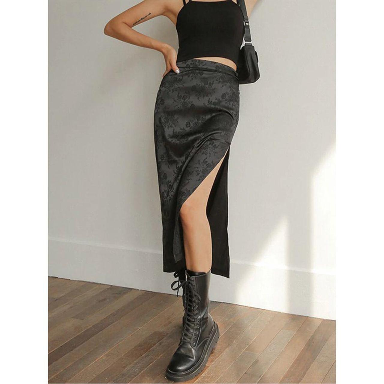 Edgy black skirt best sale