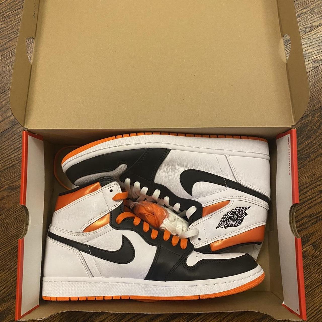 retro high jordan 1 orange