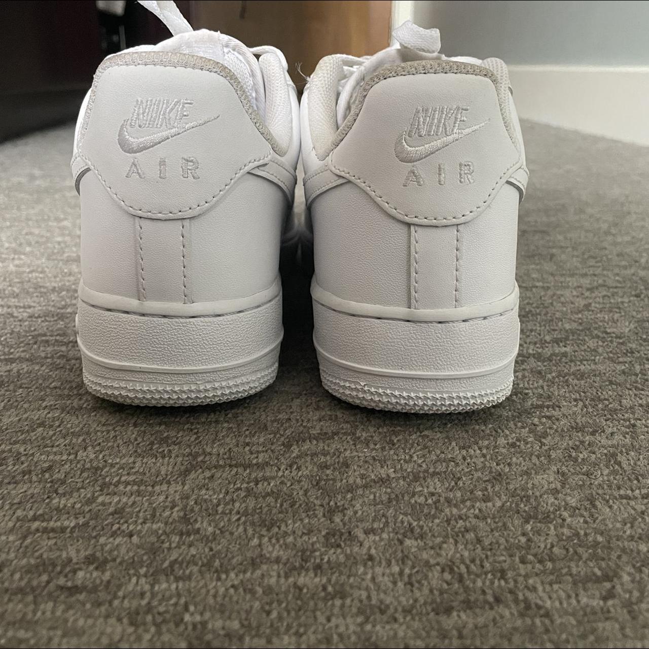 Nike Men's White Trainers | Depop