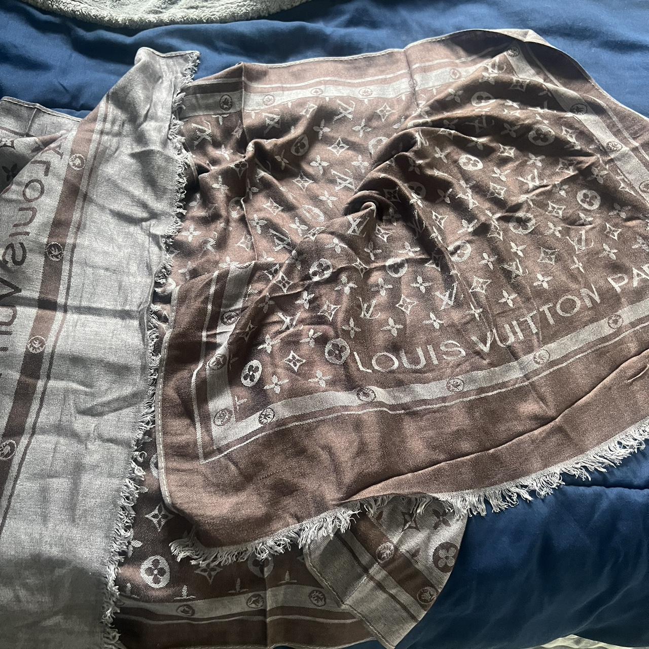 Louis Vuitton scarf Depop