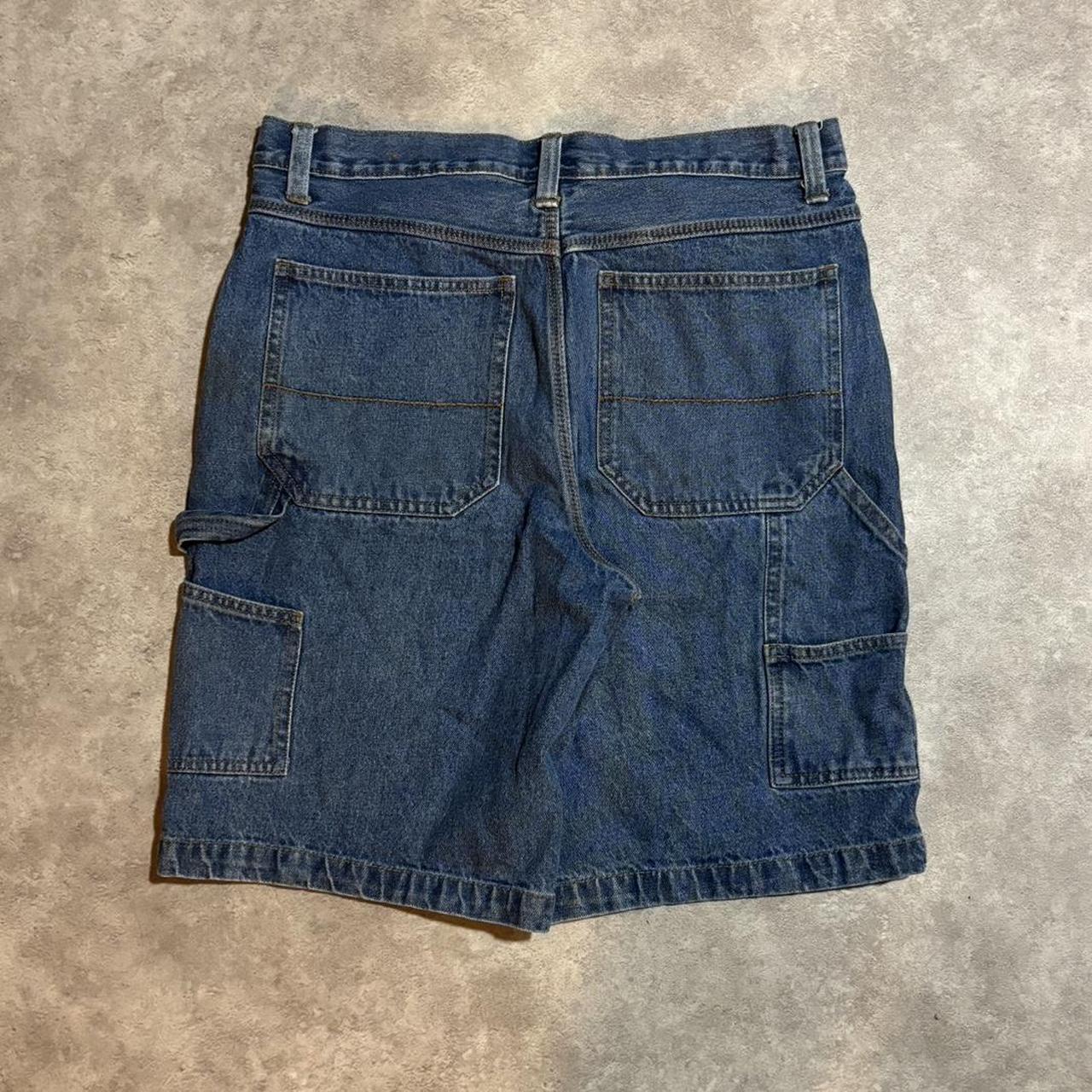 item listed by thirdeyevint