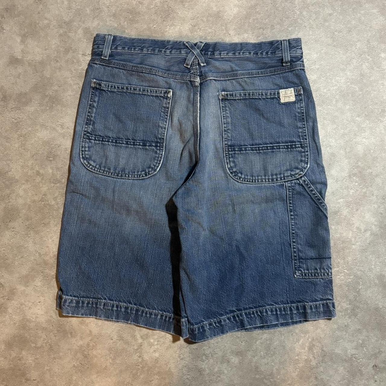 item listed by thirdeyevint