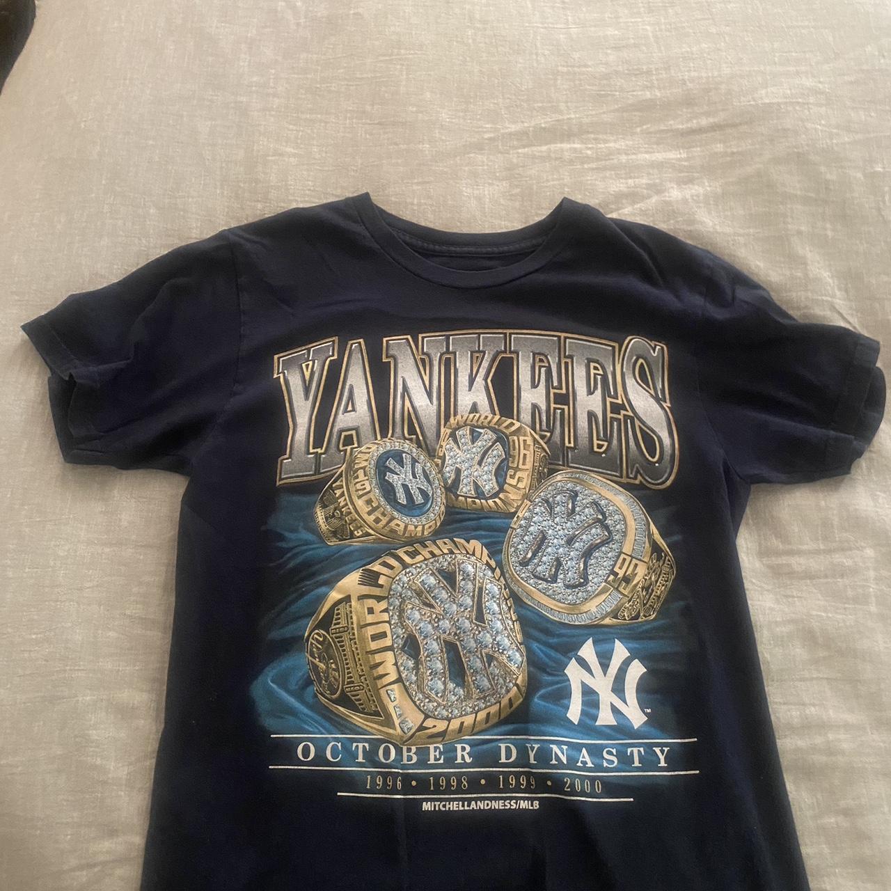 Vintage Yankees Tee Mitchell & Ness - Depop