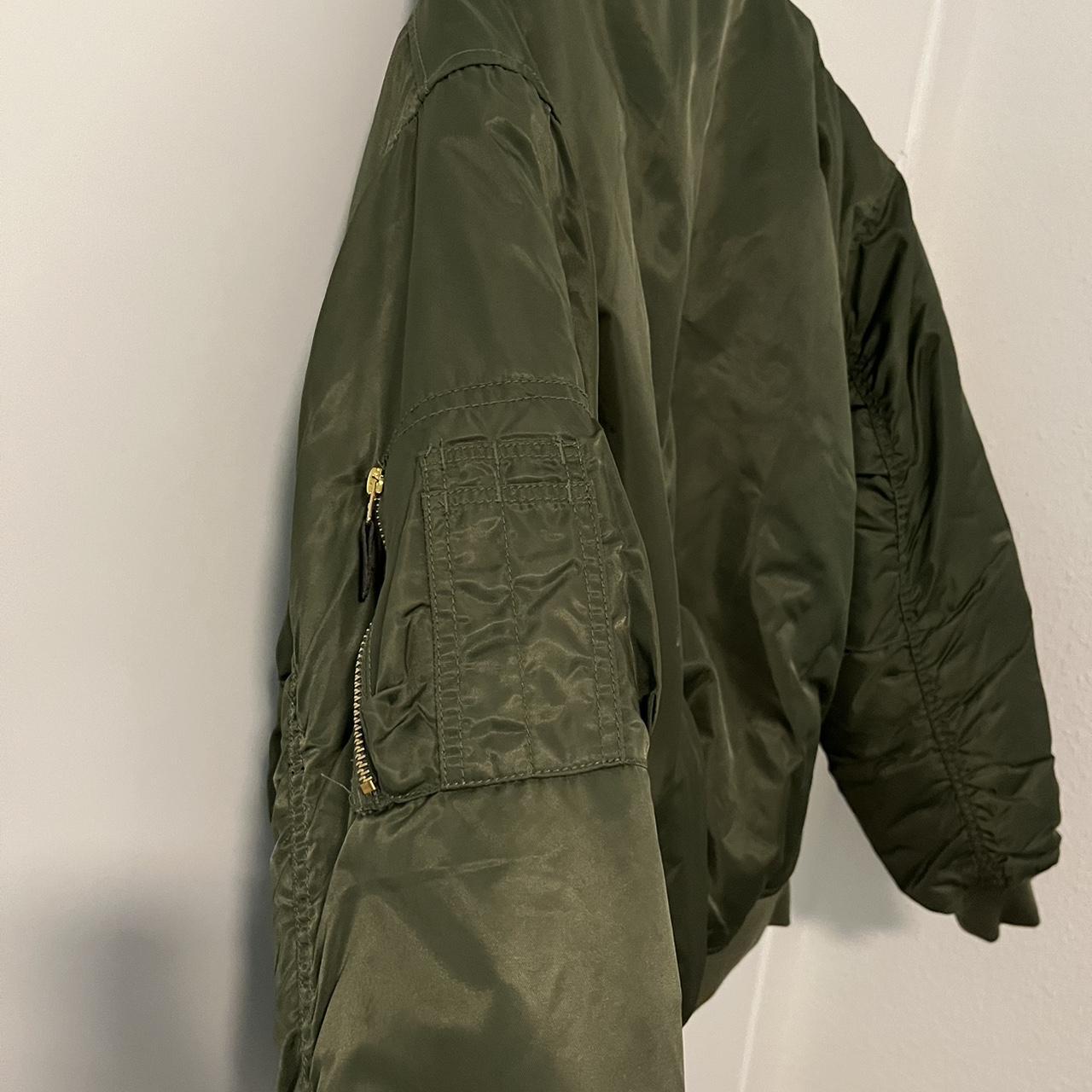 Vintage army Bomber jacket Size M Paypal only - Depop