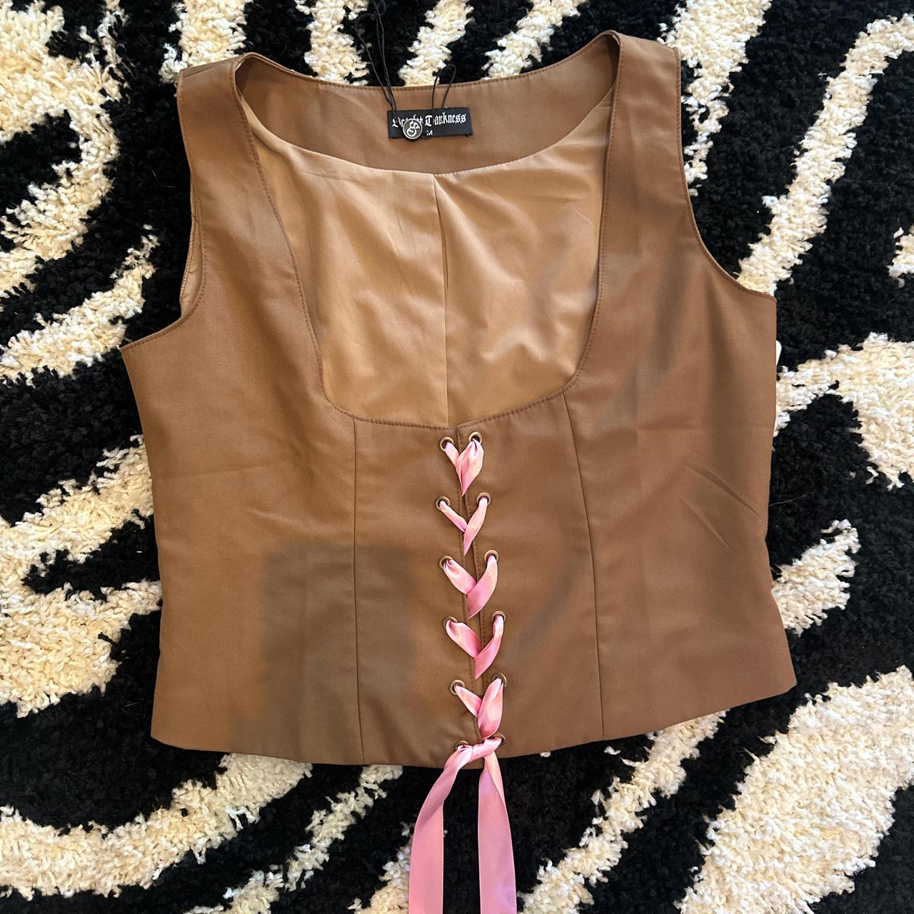 item listed by cherry_pit_vintage