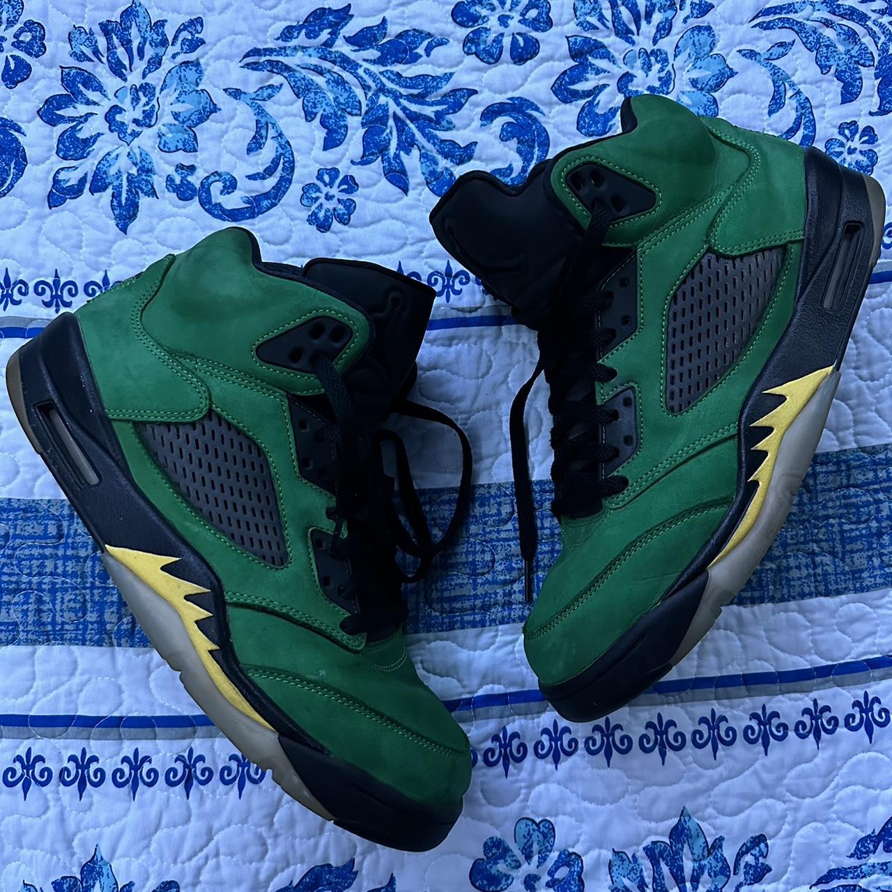 Men's Green Oregon Ducks Air Jordan 5 Retro SE Shoes