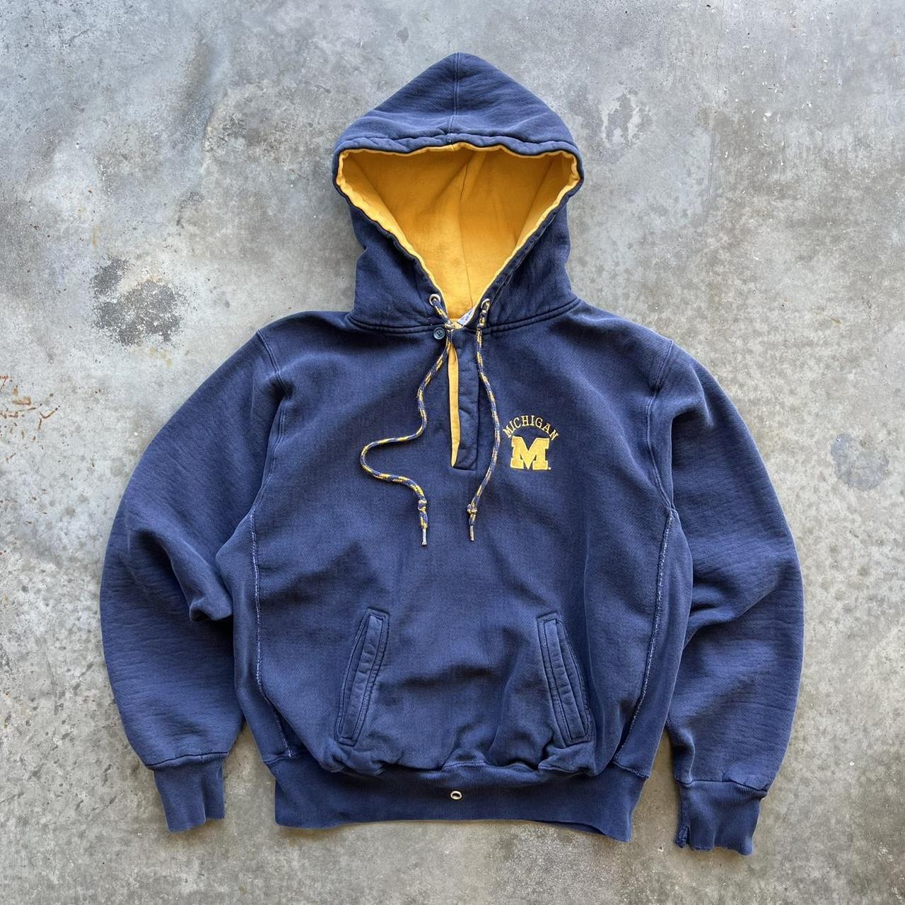 item listed by devincrites