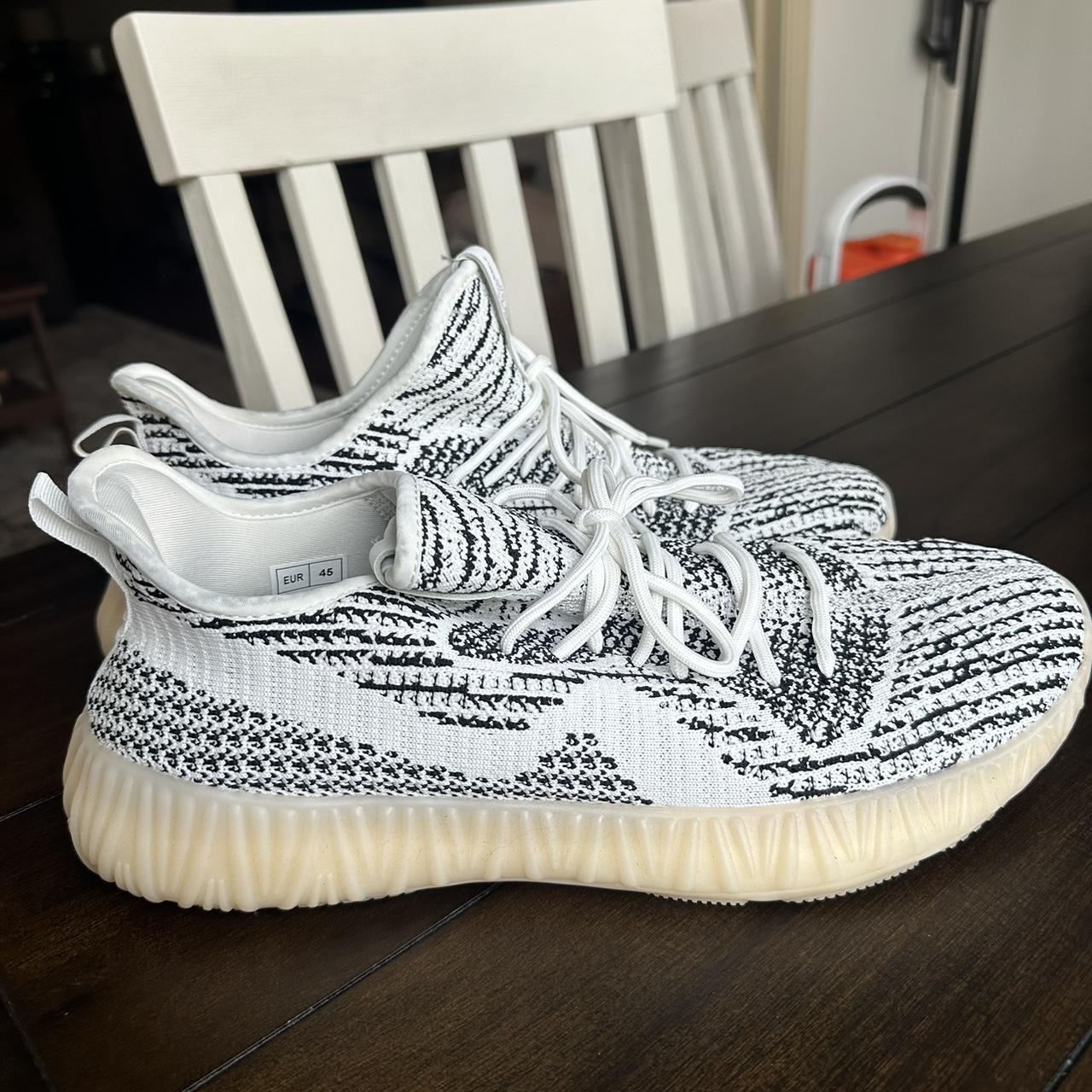 black and white 11s 2018