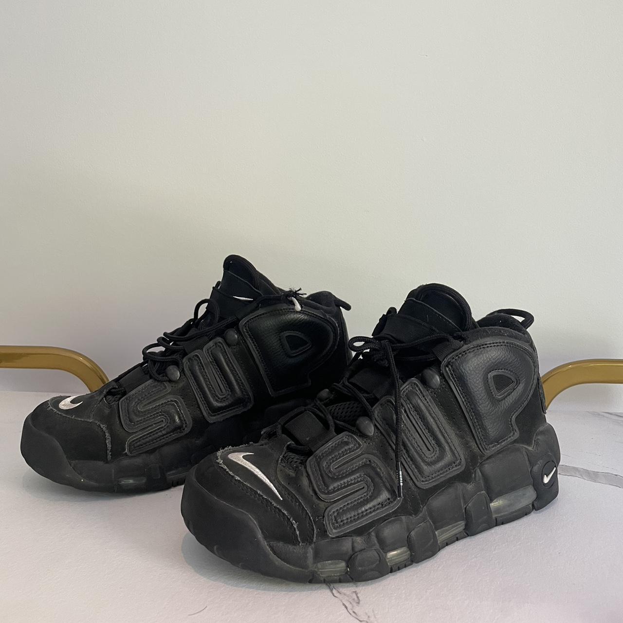 Supreme uptempo outlet black and white