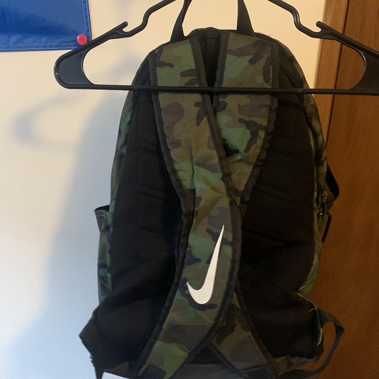 Nike camo deals bag