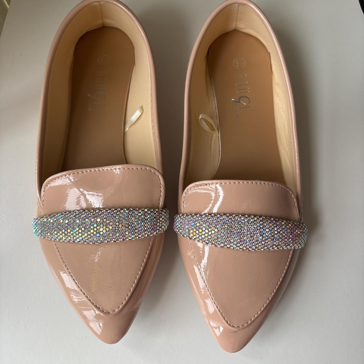 item listed by shopwithericamarie
