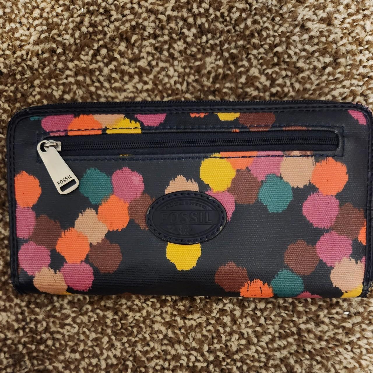 Fossil Women's Wallet-purses | Depop