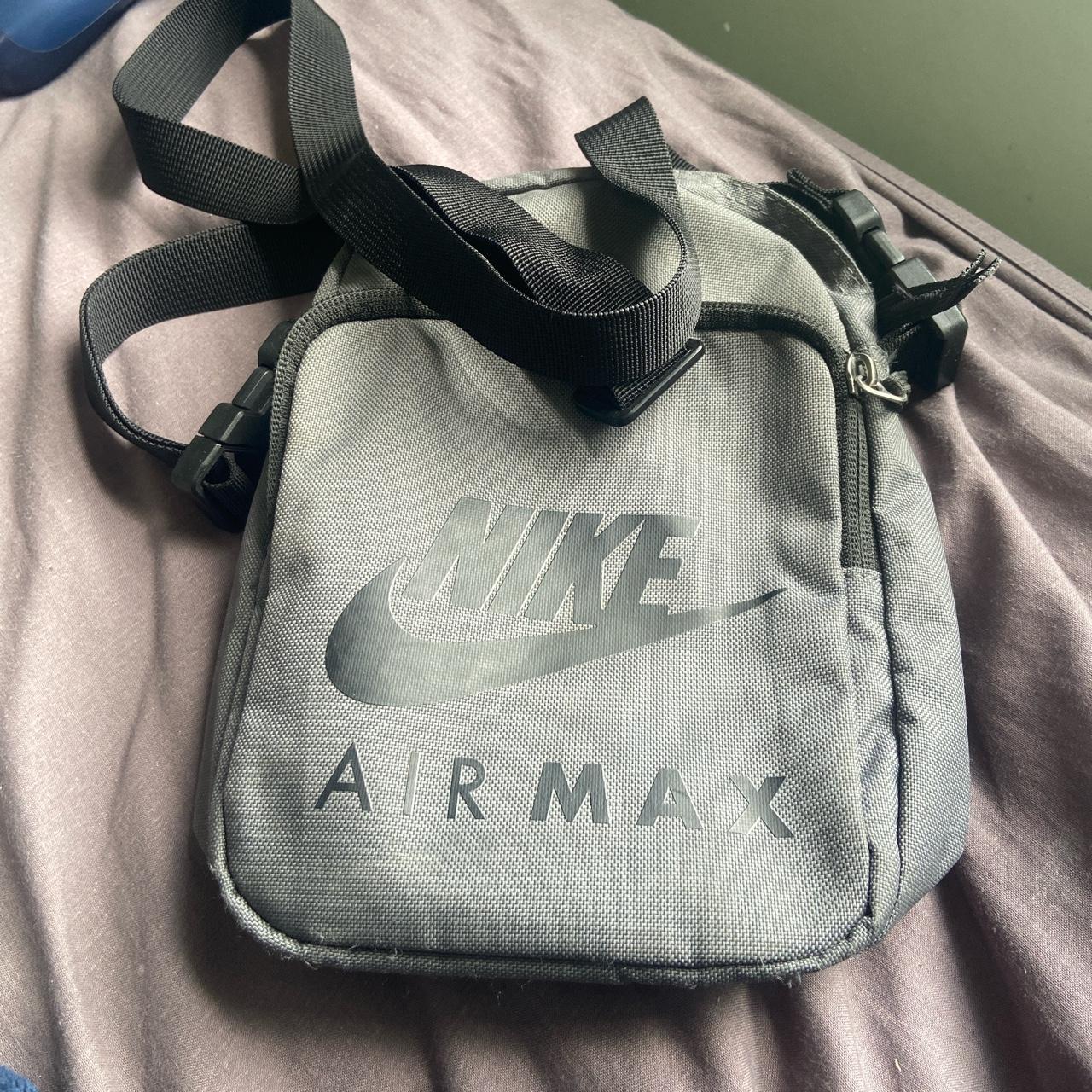 Nike air max store sling bag