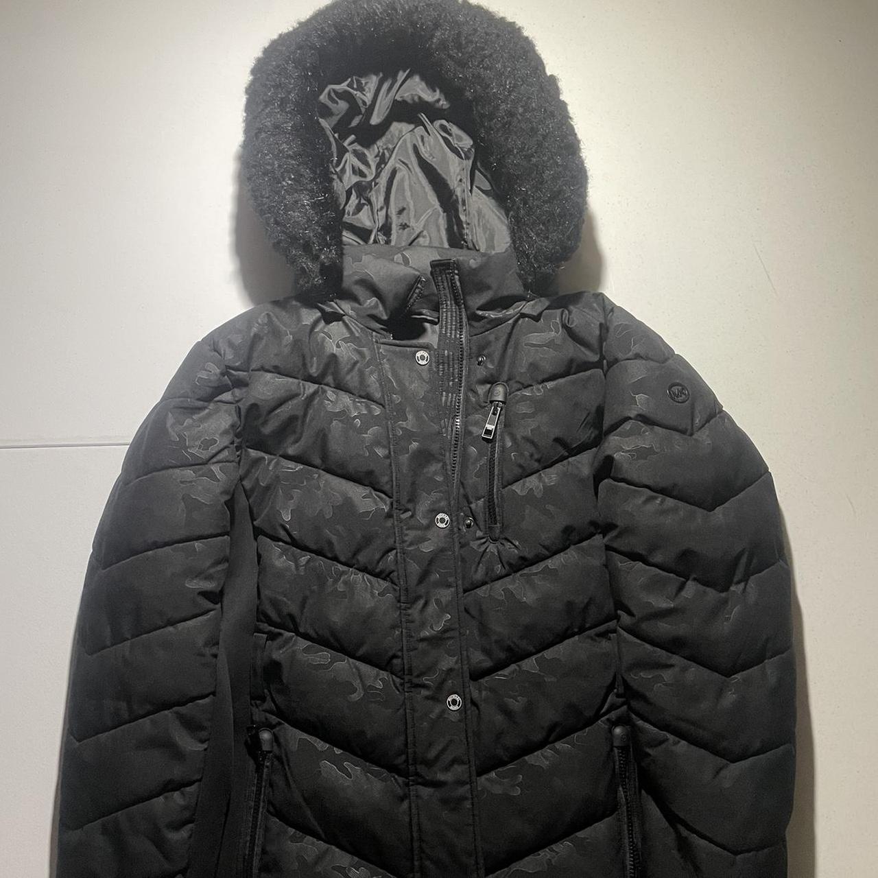 Michael Kors Winter Puffer Jacket Size XL but fits a. Depop