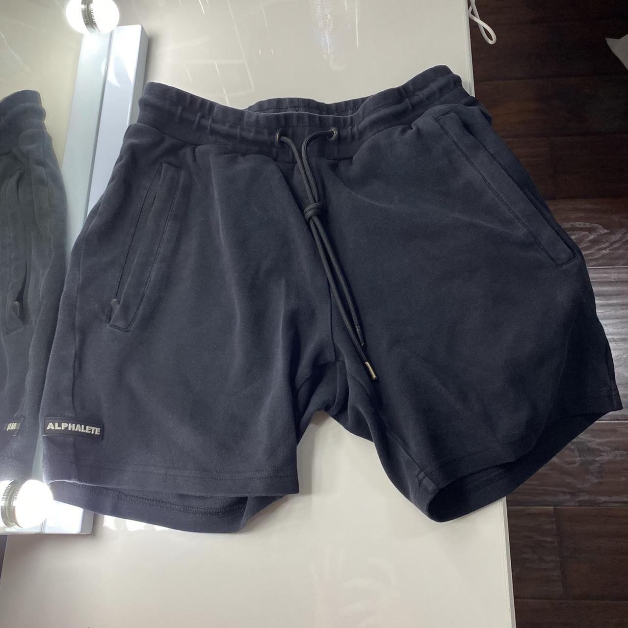 Alphalete Men's Black Shorts (2)