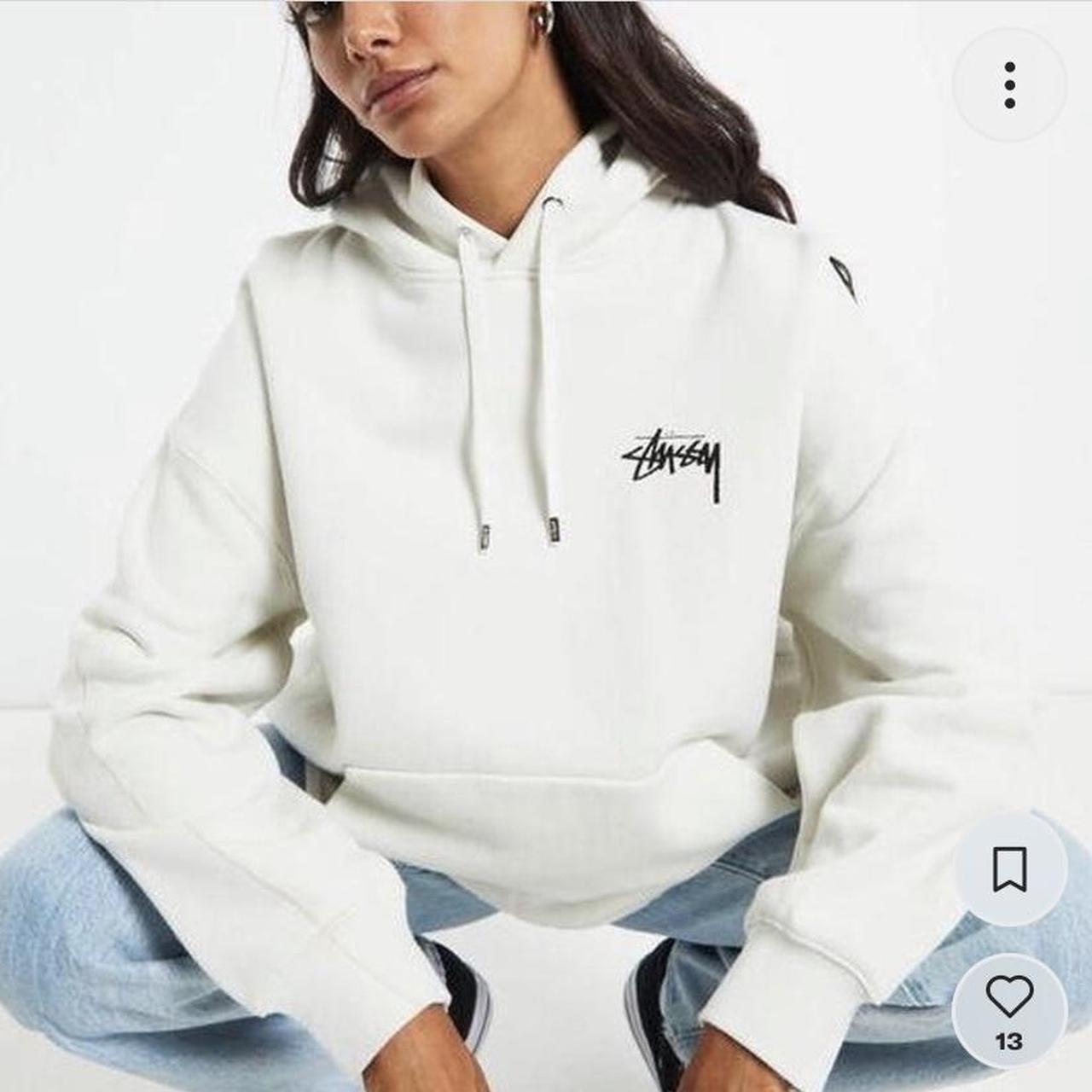 Stussy hoodie size 8 great condition brand new