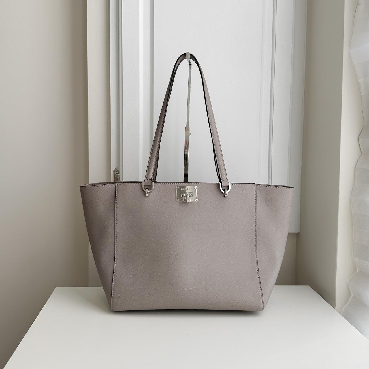 Michael kors taupe deals bag