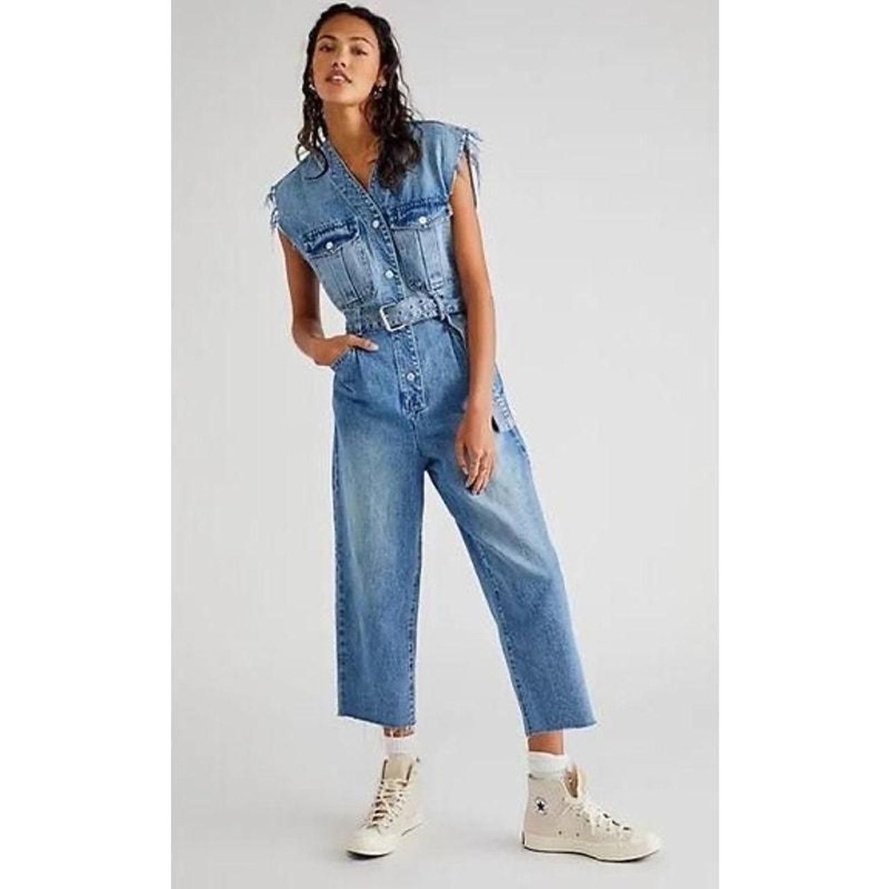 BLANKNYC Womens Sleeveless Denim Jumpsuit With