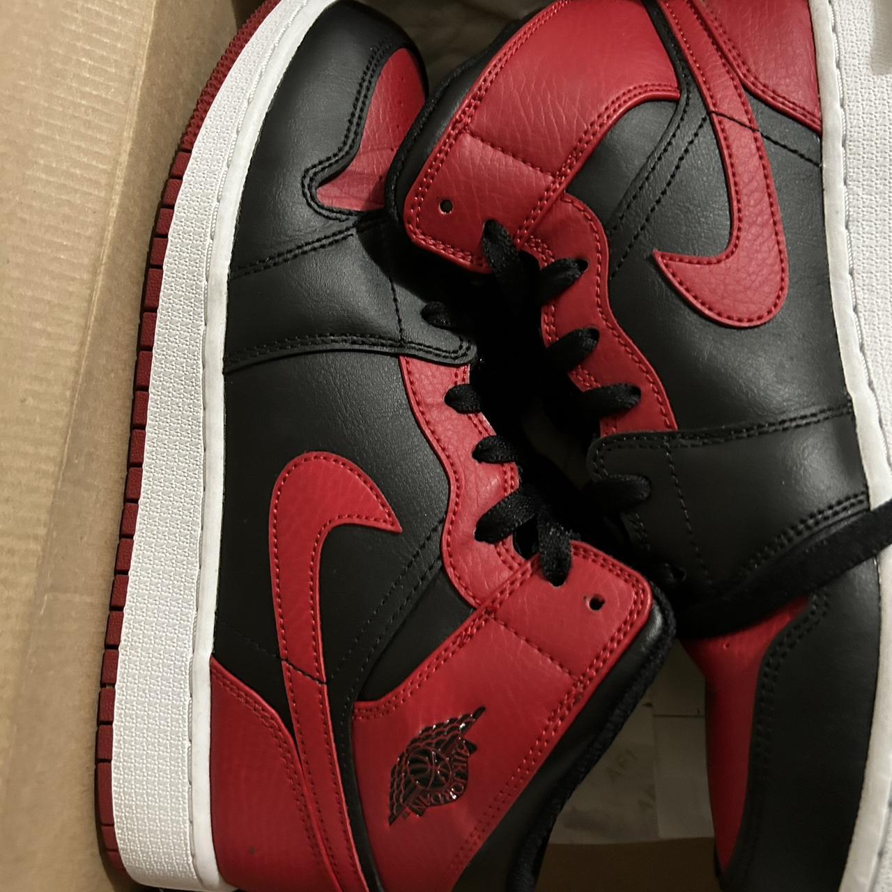 Air jordan 1 boys deals grade school