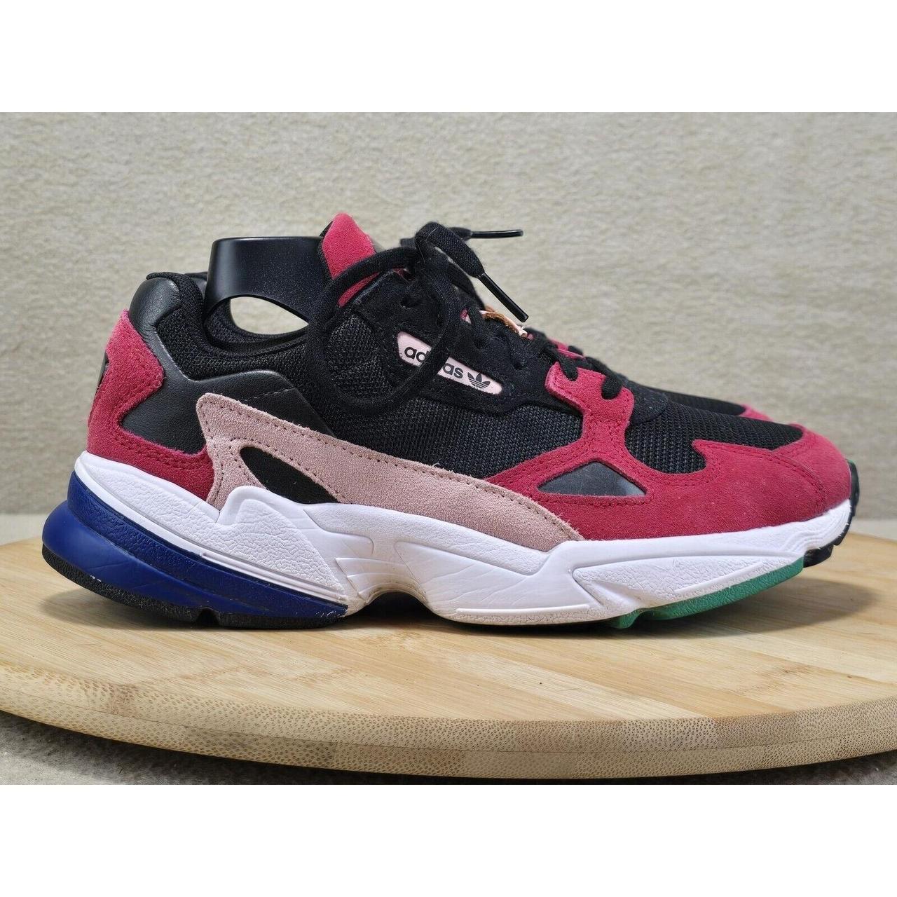 Adidas falcon women's size 7 best sale