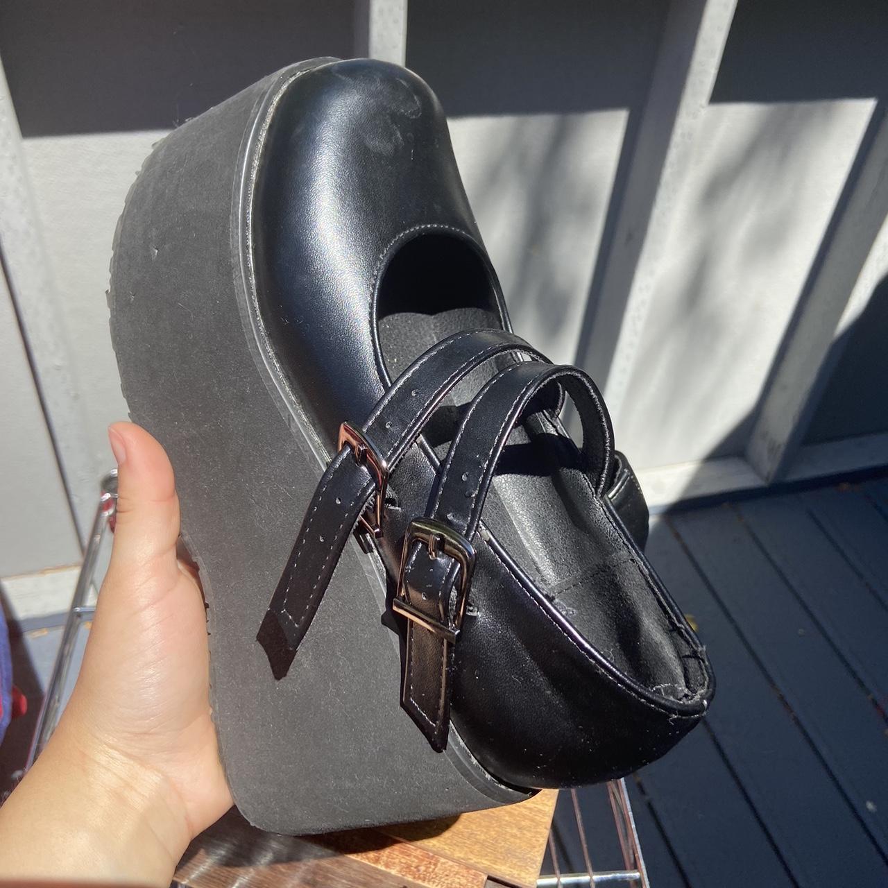 demonia chunky sneakers