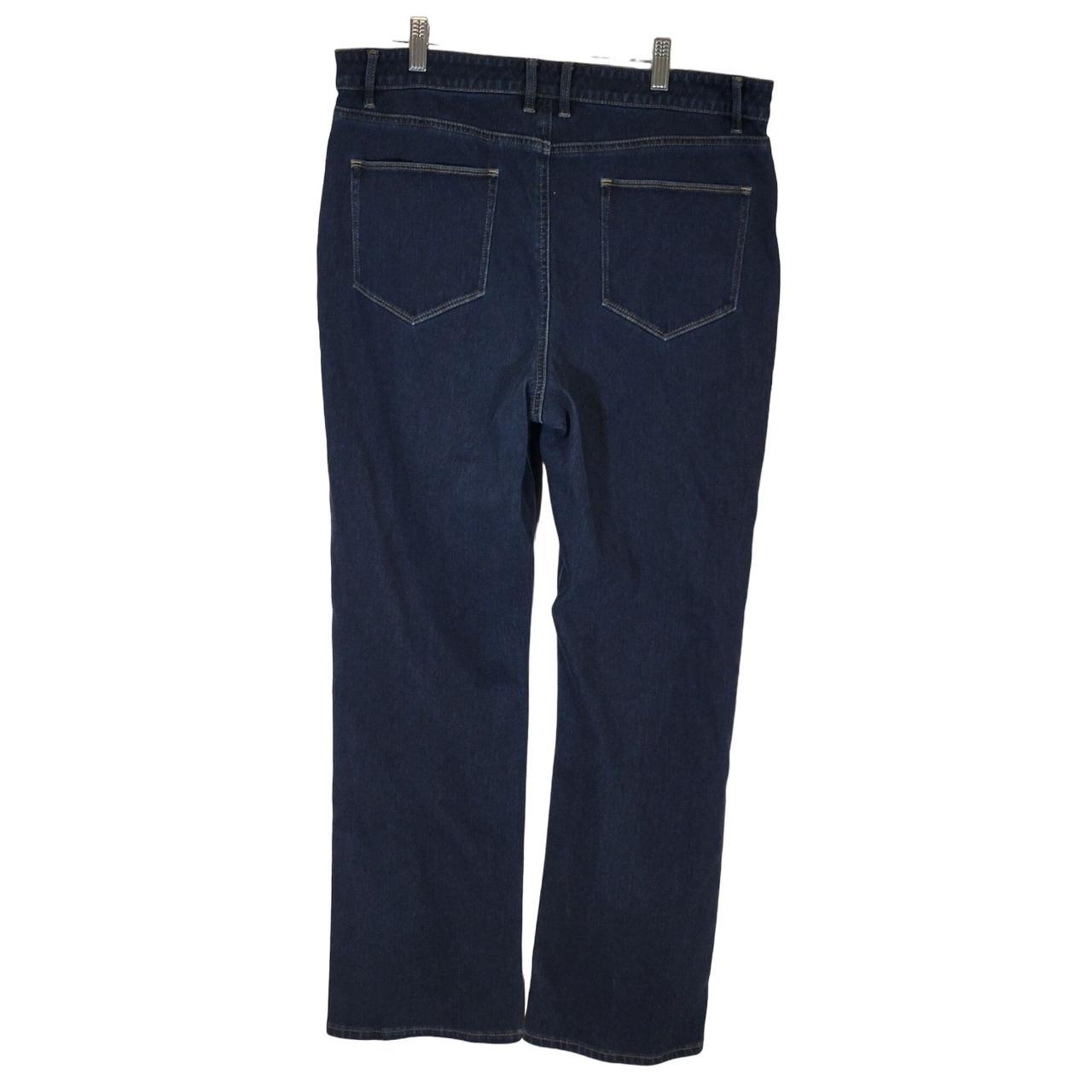 Women's LL Bean Jeans are in excellent preowned... - Depop