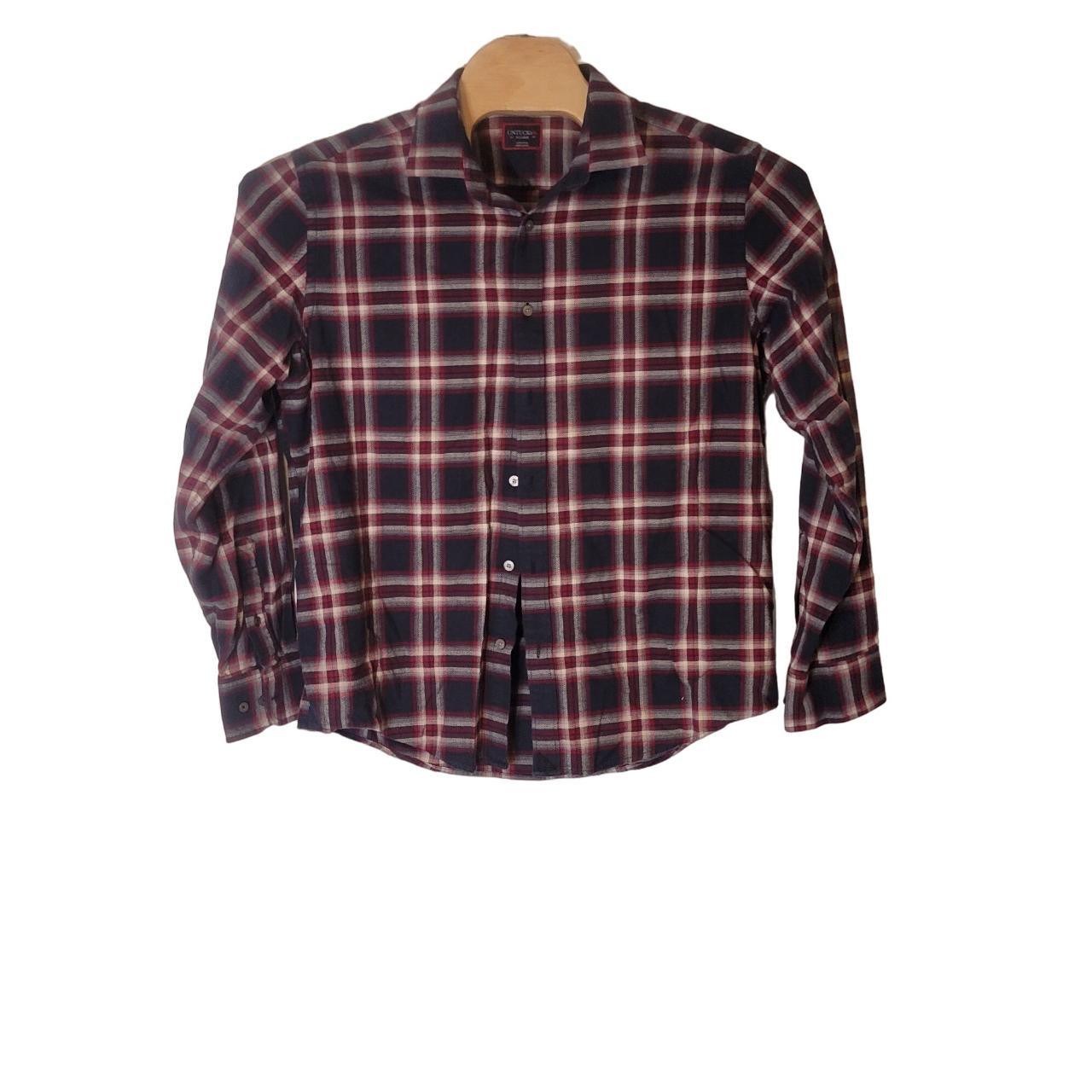 This UNTUCKit Flannel Button-Up Long Sleeve Shirt in... - Depop