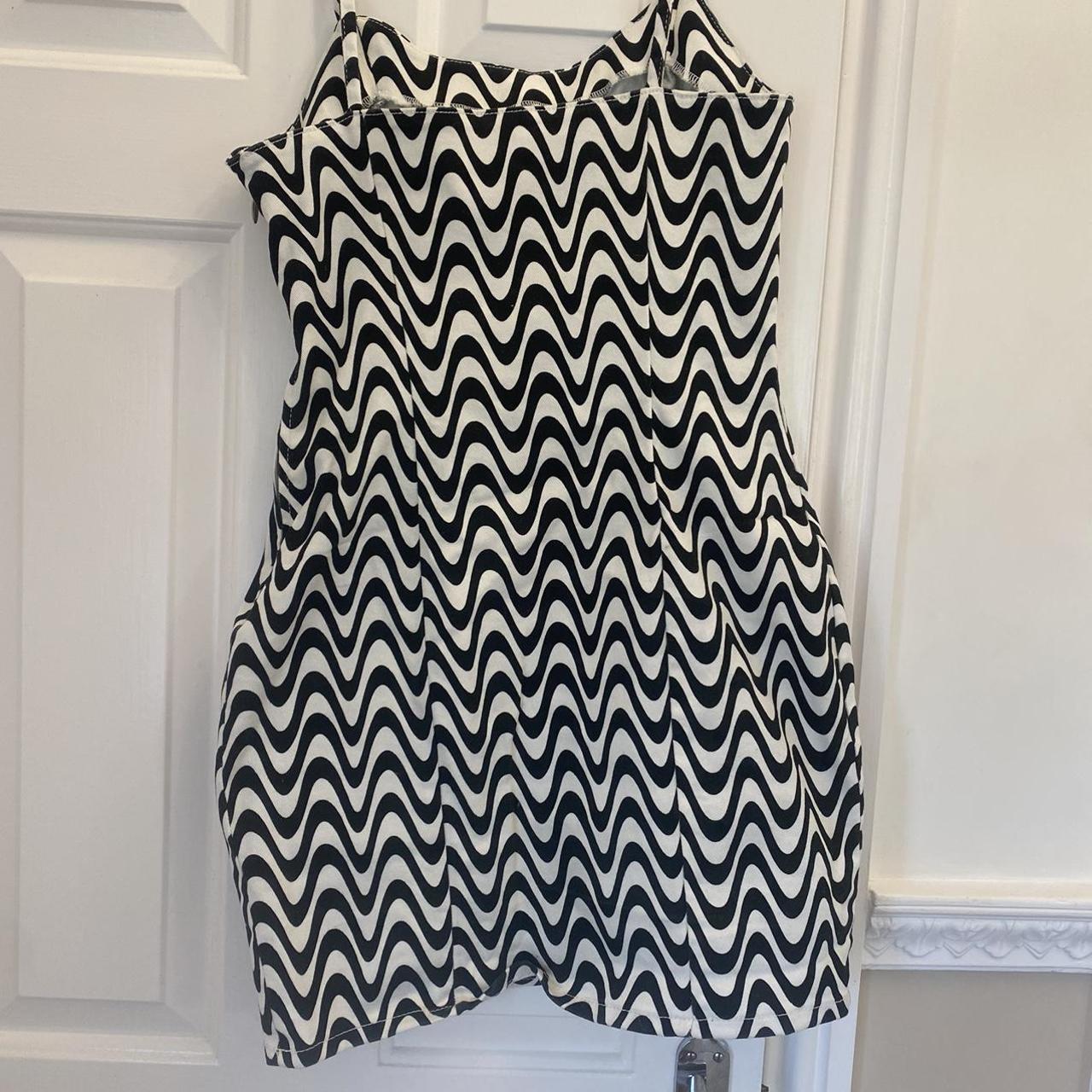 H&M Women's White and Black Dress Depop