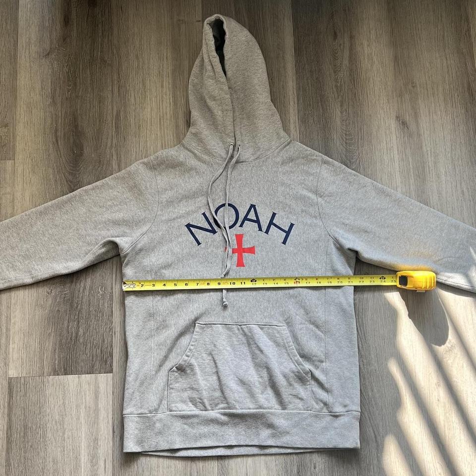 Noah NYC Core Logo Hoodie- XL- Grey This Noah NYC... - Depop