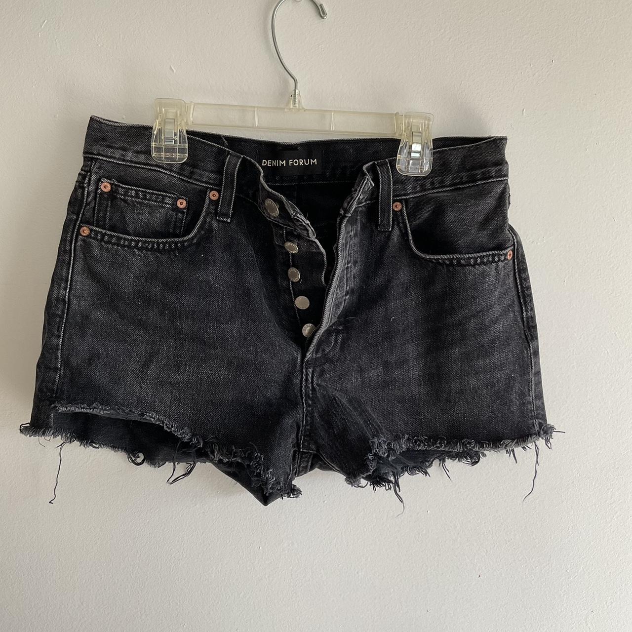 Aritzia Women's Black Shorts Depop