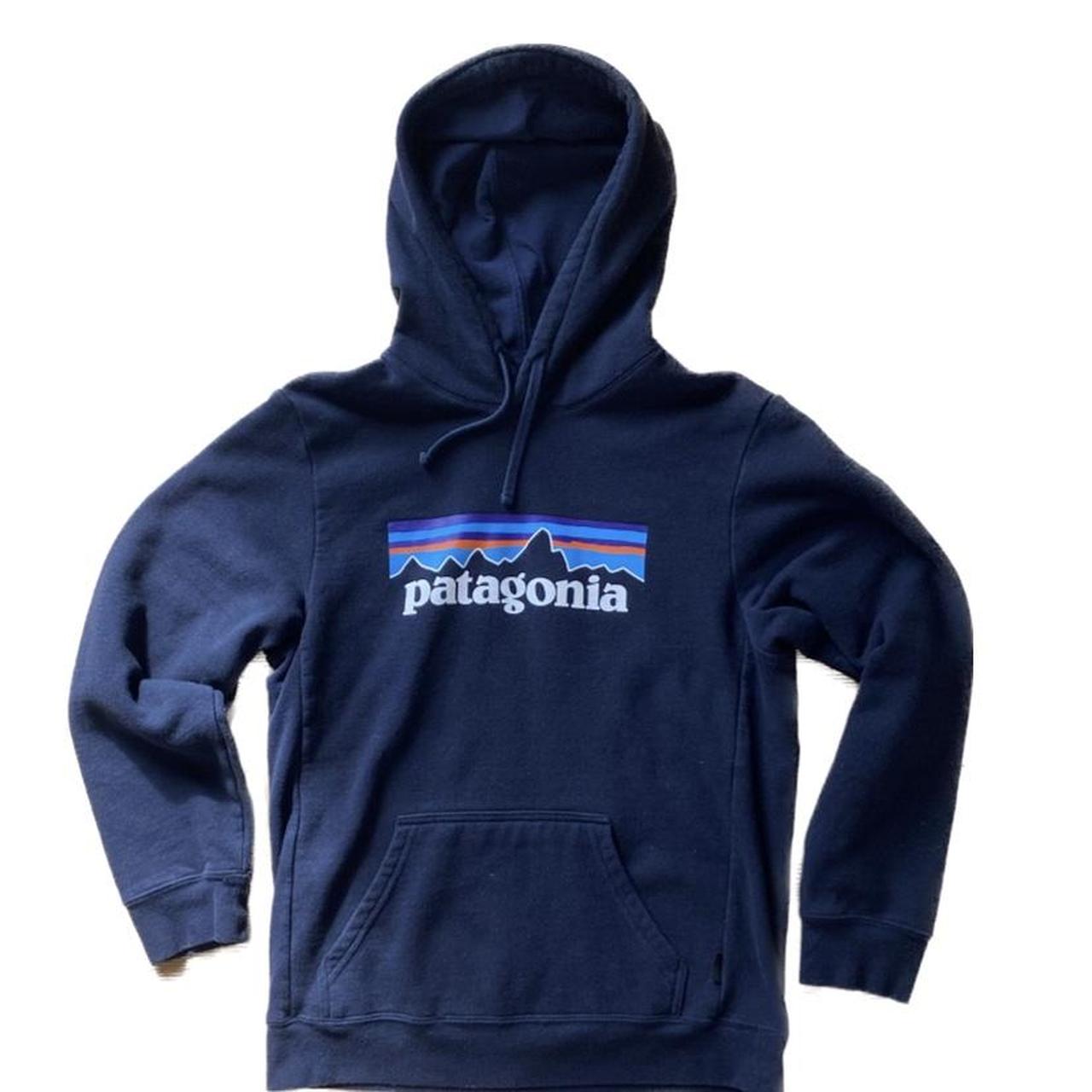 Navy blue 2024 patagonia hoodie