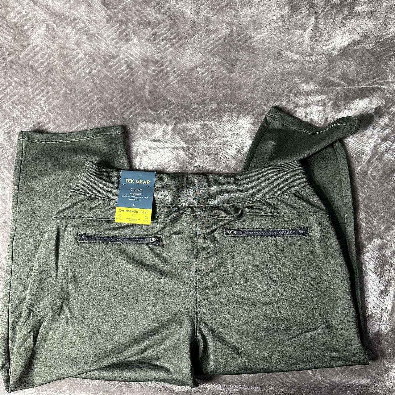 Tek Gear Women's Green Trousers | Depop