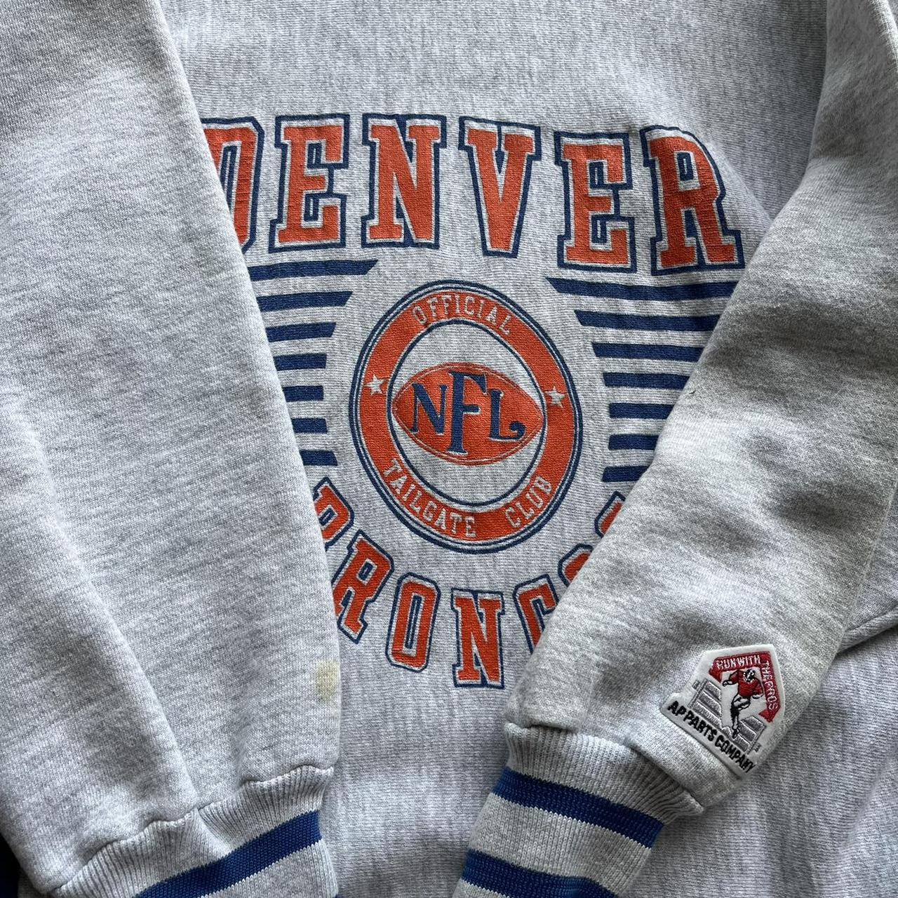 Vintage 1990s Bronco Billy's Milwaukee crewneck - Depop