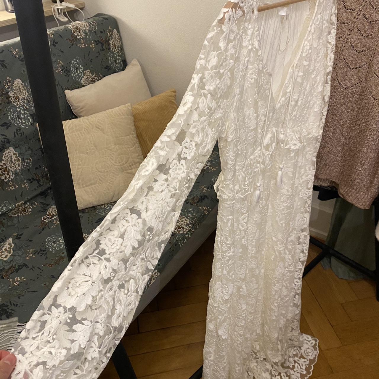 Robe Anna de Sézane, taille 40FR (38CH), neuve, Depop