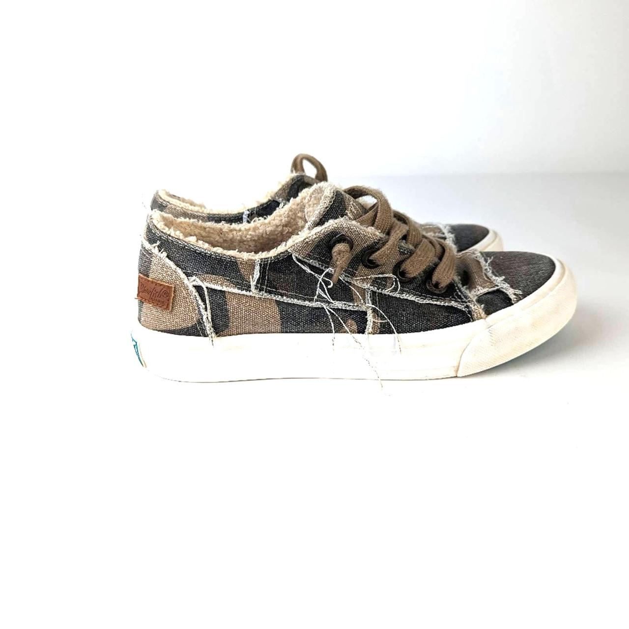 Blowfish camo hot sale slip on