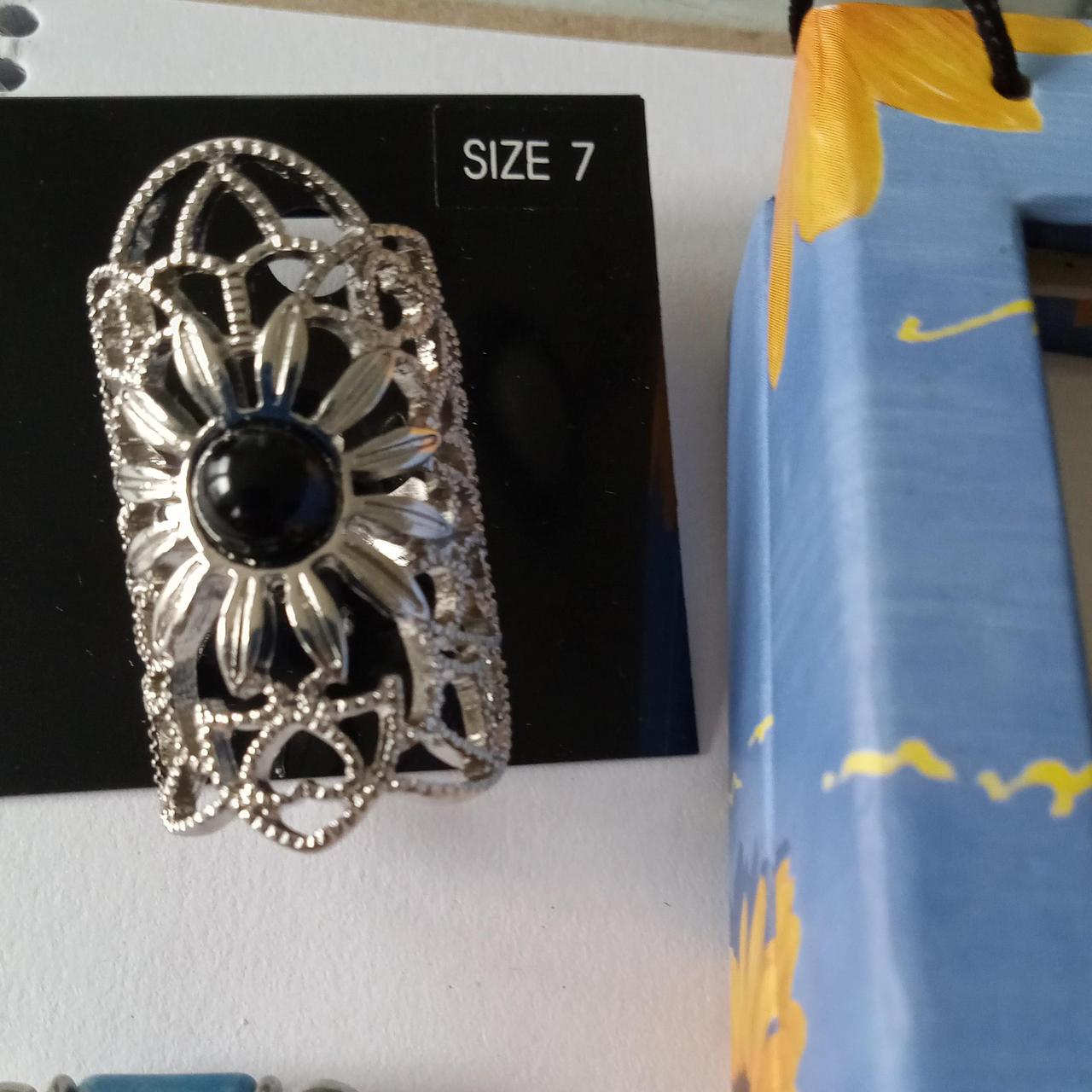 item listed by eastcoastshopping
