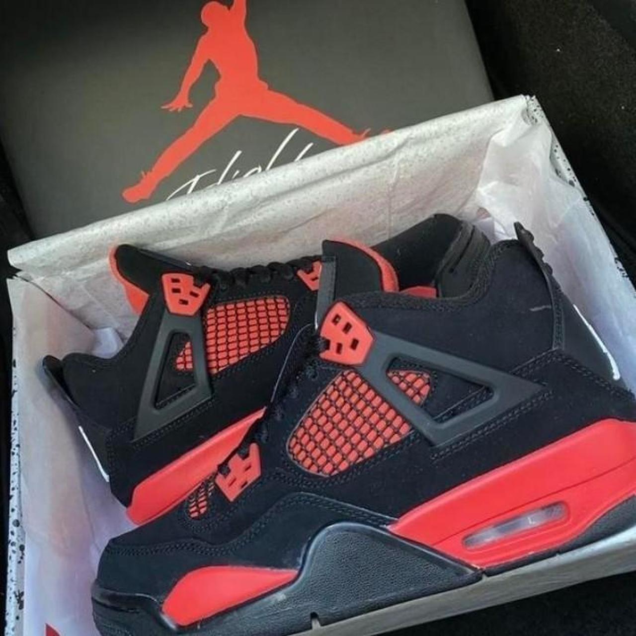 Jordan 4 Red thunder Size 6 - Depop