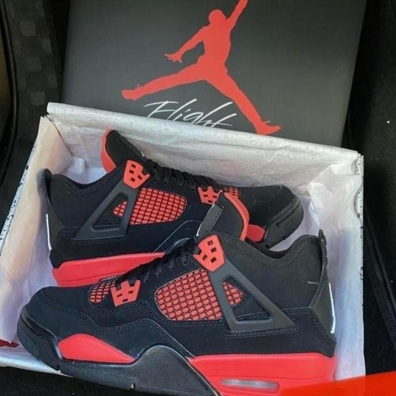 Jordan 4 Red thunder Size 6 - Depop