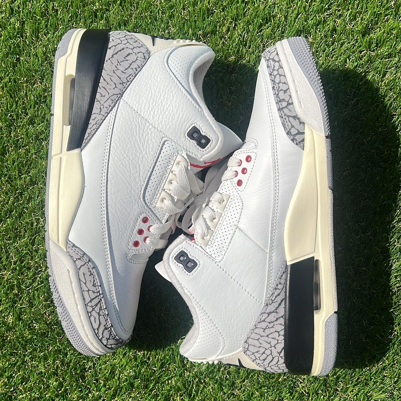 mens white jordan trainers