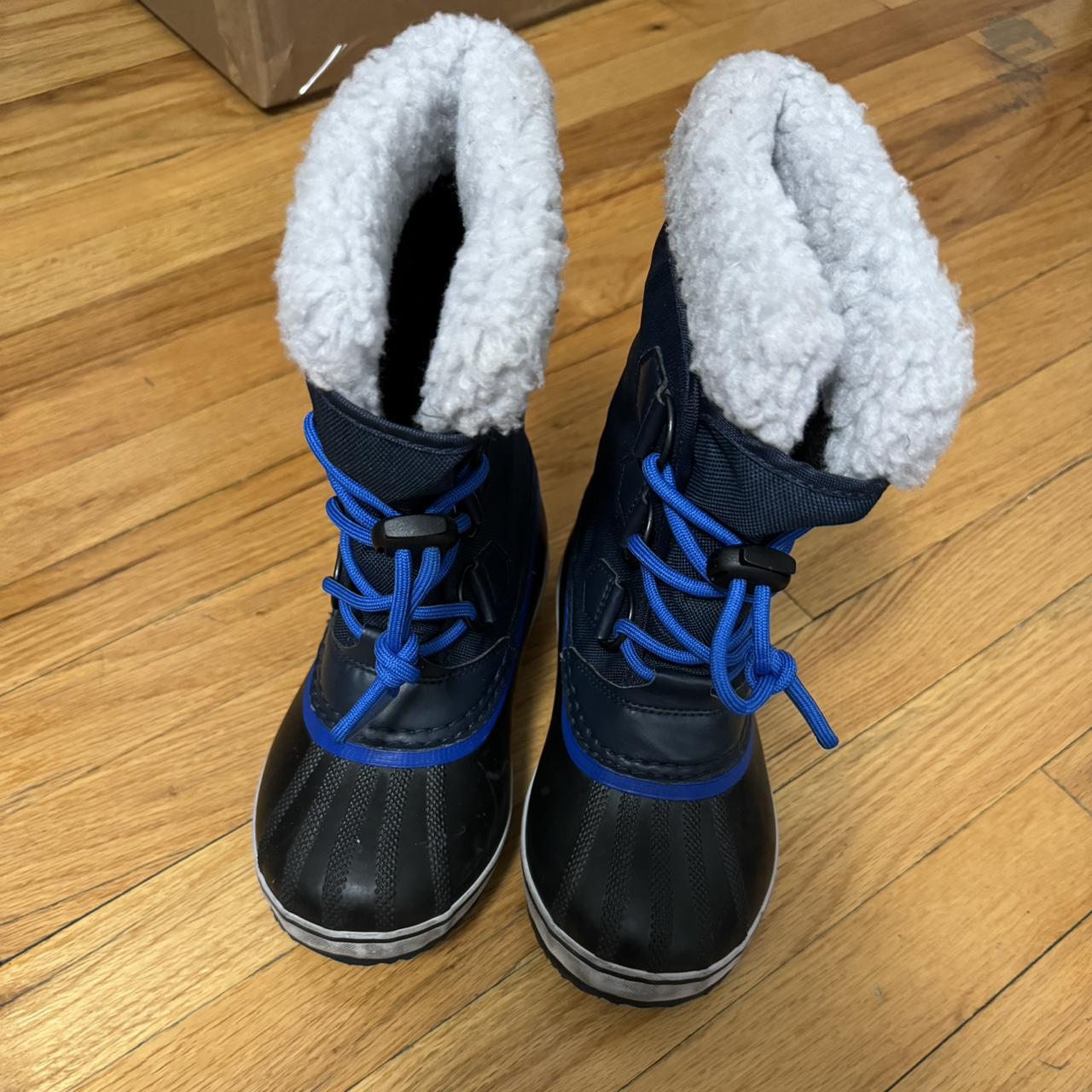 navy blue sorel boots