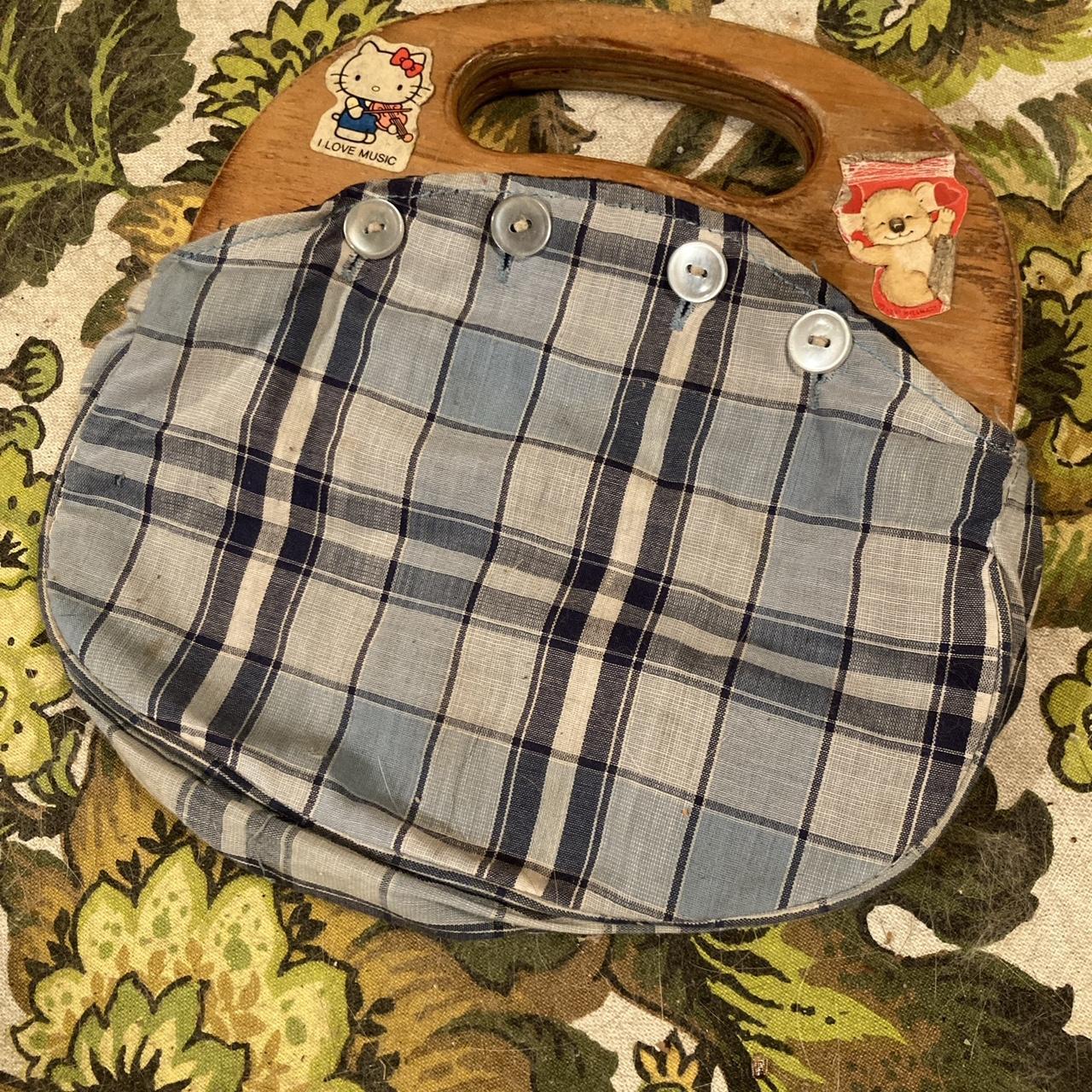 item listed by thirdeyethrift76