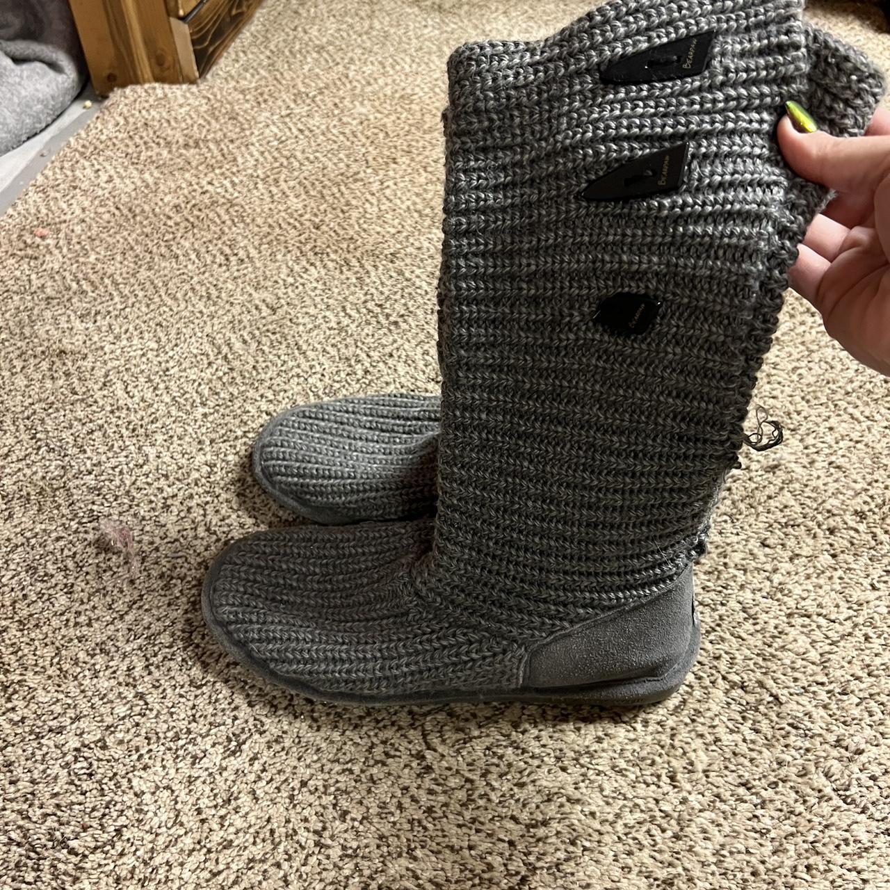 Size 10 Gray Bearpaw Knit Sweater Boots. Great