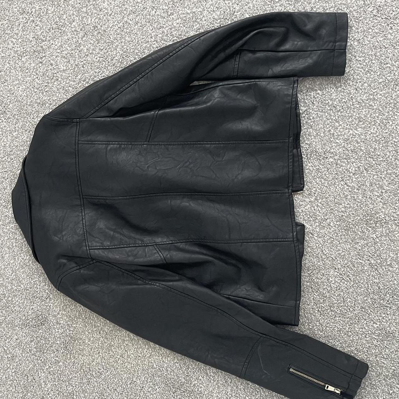 River Island Women's Black Jacket | Depop