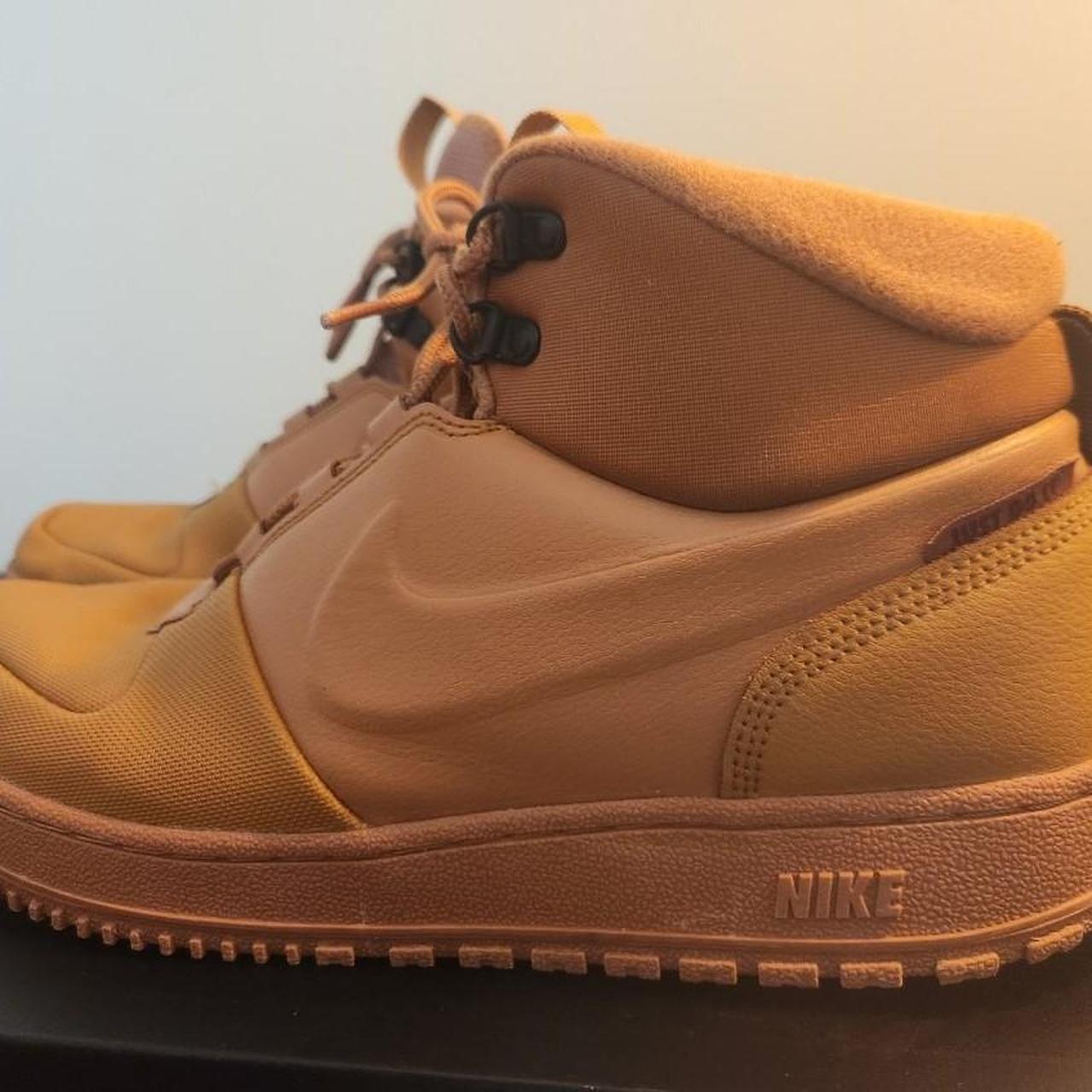 nike boots path