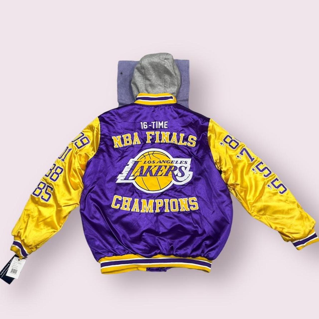 Vintage Los Angeles Lakers Puffer Jacket NBA Pro - Depop